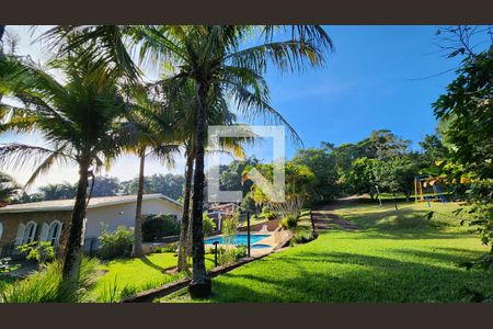 Casa à venda com 420m², 4 quartos e 2 vagas Casa à venda com 420m², 4 quartos e 2 vagasÁrea comum