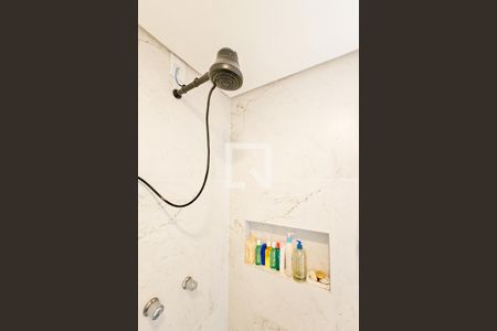 Apartamento para alugar com 185m², 4 quartos e 1 vaga Apartamento para alugar com 185m², 4 quartos e 1 vagaBanheiro da suíte 2