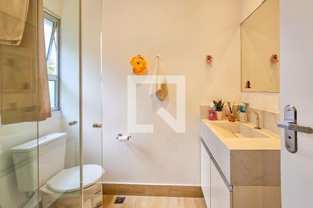 Apartamento para alugar com 185m², 4 quartos e 1 vaga Apartamento para alugar com 185m², 4 quartos e 1 vagaBanheiro da suíte 2