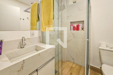Apartamento para alugar com 185m², 4 quartos e 1 vaga Apartamento para alugar com 185m², 4 quartos e 1 vagaBanheiro da suíte 2