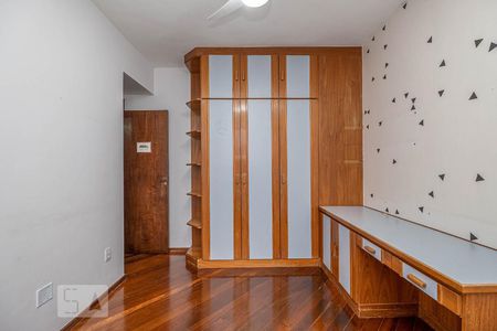 Apartamento à venda com 120m², 3 quartos e 2 vagasQuarto 2