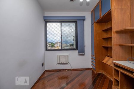 Apartamento à venda com 120m², 3 quartos e 2 vagasQuarto 3