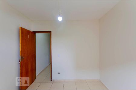 Quarto 1 de casa de condomínio para alugar com 2 quartos, 65m² em Vila Araguaia, São Paulo