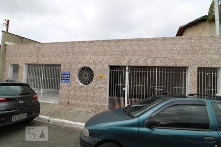 Casa à venda com 220m², 8 quartos e 2 vagasFachada