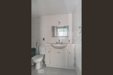 Apartamento para alugar com 70m², 2 quartos e 1 vaga Apartamento para alugar com 70m², 2 quartos e 1 vagaBanheiro