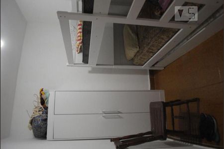 Casa à venda com 113m², 4 quartos e 2 vagasQuarto 1