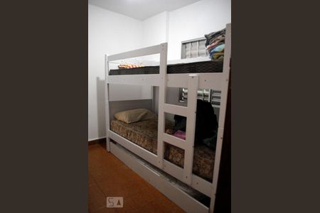 Casa à venda com 113m², 4 quartos e 2 vagasQuarto 1