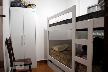 Casa à venda com 113m², 4 quartos e 2 vagasQuarto 1