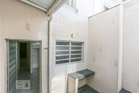 Casa à venda com 100m², 3 quartos e 1 vaga Casa à venda com 100m², 3 quartos e 1 vagaQuintal