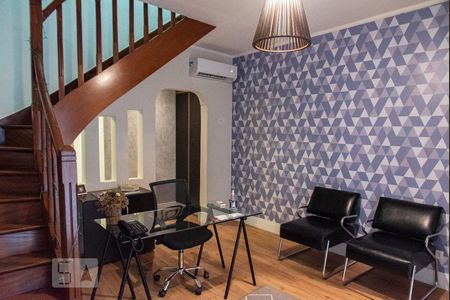 Sala de casa à venda com 5 quartos, 135m² em Vila Mariana, São Paulo