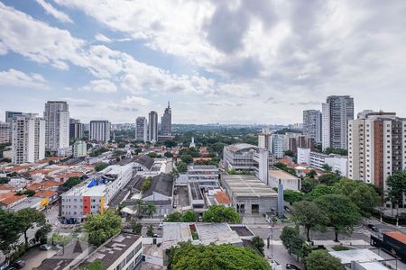Sala - Varanda Vista de apartamento para alugar com 1 quarto, 42m² em Pinheiros, São Paulo