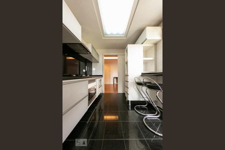 Apartamento para alugar com 106m², 3 quartos e 1 vagaCozinha