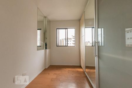 Apartamento para alugar com 106m², 3 quartos e 1 vagaQuarto 2