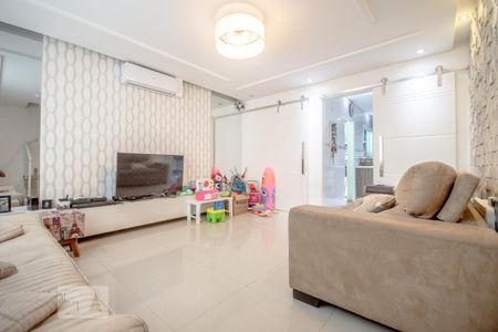 Sala de casa de condomínio à venda com 3 quartos, 111m² em Vila Medeiros, São Paulo