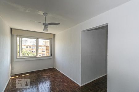 Sala de apartamento para alugar com 3 quartos, 70m² em Partenon, Porto Alegre