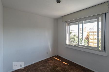 Quarto 1 de apartamento para alugar com 3 quartos, 70m² em Partenon, Porto Alegre