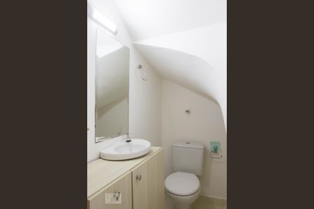 Lavabo de casa de condomínio à venda com 2 quartos, 65m² em Itaquera, São Paulo