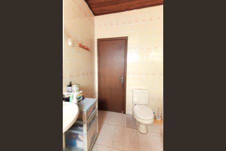 Casa à venda com 230m², 4 quartos e 2 vagasBanheiro 2