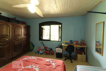 Casa à venda com 230m², 4 quartos e 2 vagasQuarto 1