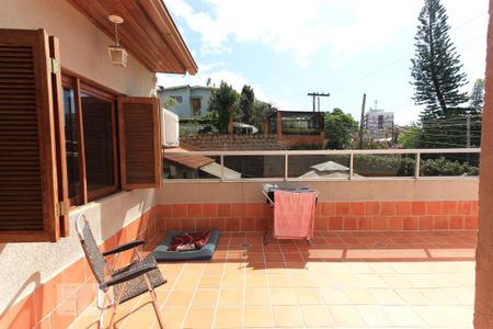 Casa à venda com 230m², 4 quartos e 2 vagasVaranda