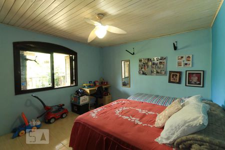 Quarto 1 de casa à venda com 4 quartos, 230m² em Medianeira, Porto Alegre