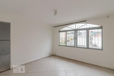 Casa para alugar com 100m², 3 quartos e 1 vagaSala 