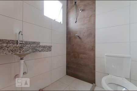 Banheiro Suíte 1 de casa de condomínio à venda com 2 quartos, 66m² em Jardim Nordeste, São Paulo
