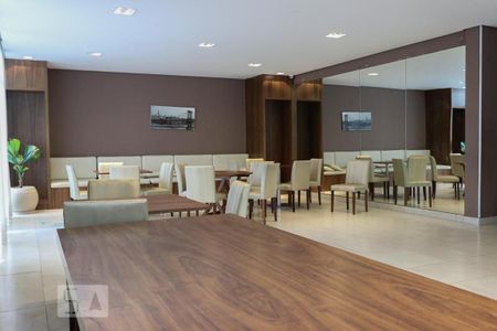 Apartamento à venda com 81m², 3 quartos e 1 vaga Apartamento à venda com 81m², 3 quartos e 1 vagaÁrea Comum