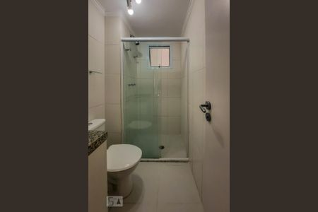 Apartamento à venda com 81m², 3 quartos e 1 vaga Apartamento à venda com 81m², 3 quartos e 1 vagaBanheiro Social