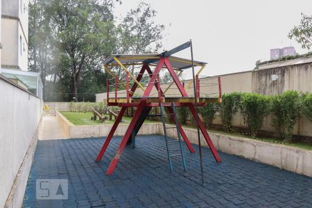 Apartamento à venda com 81m², 3 quartos e 1 vaga Apartamento à venda com 81m², 3 quartos e 1 vagaÁrea Comum