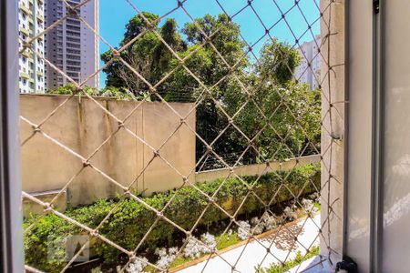 Apartamento à venda com 81m², 3 quartos e 1 vaga Apartamento à venda com 81m², 3 quartos e 1 vagaVista do Quarto 2