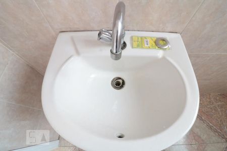 Casa à venda com 95m², 2 quartos e 1 vagaBanheiro Social - Pia