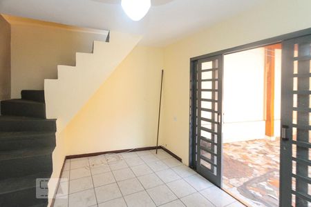 Sala de casa para alugar com 2 quartos, 50m² em Vila Alpina, São Paulo