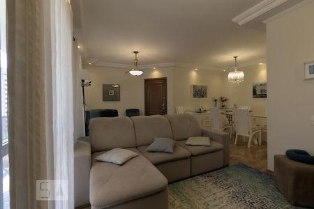 Apartamento à venda com 130m², 3 quartos e 3 vagasSala 