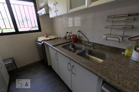 Apartamento à venda com 130m², 3 quartos e 3 vagasCozinha