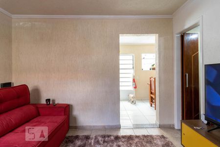 Sala de Estar de casa de condomínio para alugar com 2 quartos, 77m² em Vila Nina, São Paulo