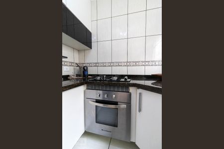 Casa de condomínio para alugar com 77m², 2 quartos e 2 vagasCozinha - Cooktop e Forno