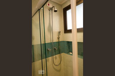 Apartamento à venda com 130m², 3 quartos e 3 vagas Apartamento à venda com 130m², 3 quartos e 3 vagasBanheiro