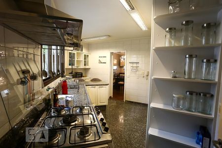 Apartamento à venda com 130m², 3 quartos e 3 vagas Apartamento à venda com 130m², 3 quartos e 3 vagasCozinha