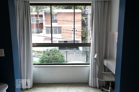 Apartamento à venda com 130m², 3 quartos e 3 vagas Apartamento à venda com 130m², 3 quartos e 3 vagassuíte sacada