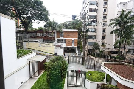 Apartamento à venda com 130m², 3 quartos e 3 vagas Apartamento à venda com 130m², 3 quartos e 3 vagassuíte vista