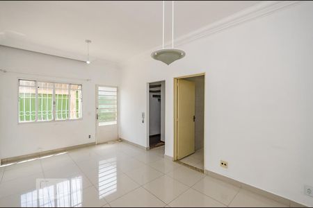 Sala de casa de condomínio para alugar com 3 quartos, 65m² em Salgado Filho, Belo Horizonte