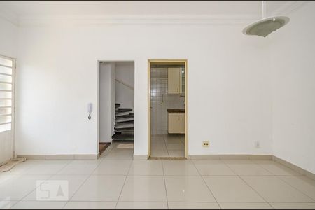 Sala de casa de condomínio à venda com 3 quartos, 65m² em Salgado Filho, Belo Horizonte