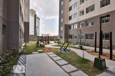 Apartamento para alugar com 42m², 2 quartos e sem vaga Apartamento para alugar com 42m², 2 quartos e sem vagaAcademia ao ar livre