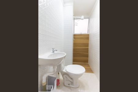 Apartamento para alugar com 42m², 2 quartos e sem vaga Apartamento para alugar com 42m², 2 quartos e sem vagaBanheiro