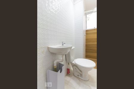 Apartamento para alugar com 42m², 2 quartos e sem vaga Apartamento para alugar com 42m², 2 quartos e sem vagaBanheiro