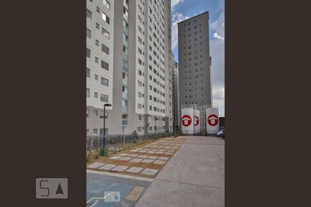 Apartamento para alugar com 42m², 2 quartos e sem vaga Apartamento para alugar com 42m², 2 quartos e sem vagaFachada
