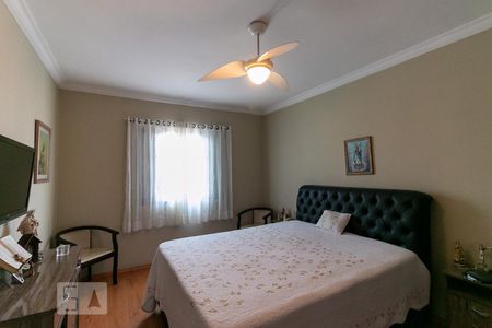 Quarto 1 de casa à venda com 4 quartos, 184m² em Vila Campestre, São Paulo