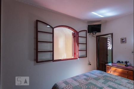 Suíte de casa à venda com 3 quartos, 200m² em Vila Georgina, Campinas