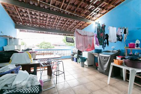 Casa à venda com 138m², 3 quartos e 2 vagasVaranda